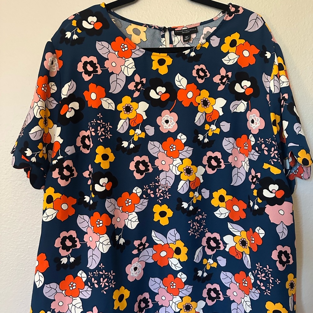 Navy Floral Short Sleeve Blouse